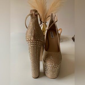Steve Madden Skyrise-r rhinestones heels